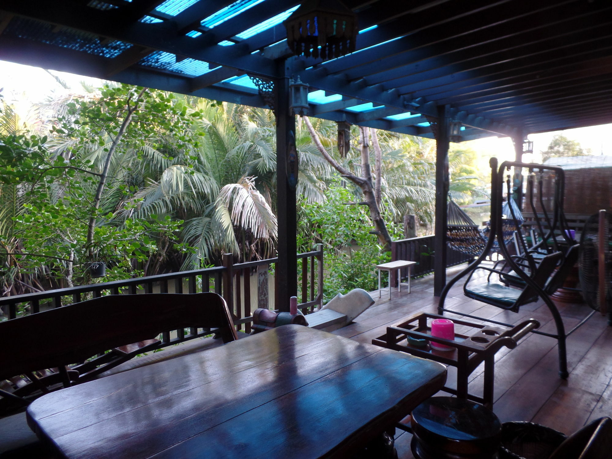 Ban Mae Arom Appartement Amphawa Buitenkant foto