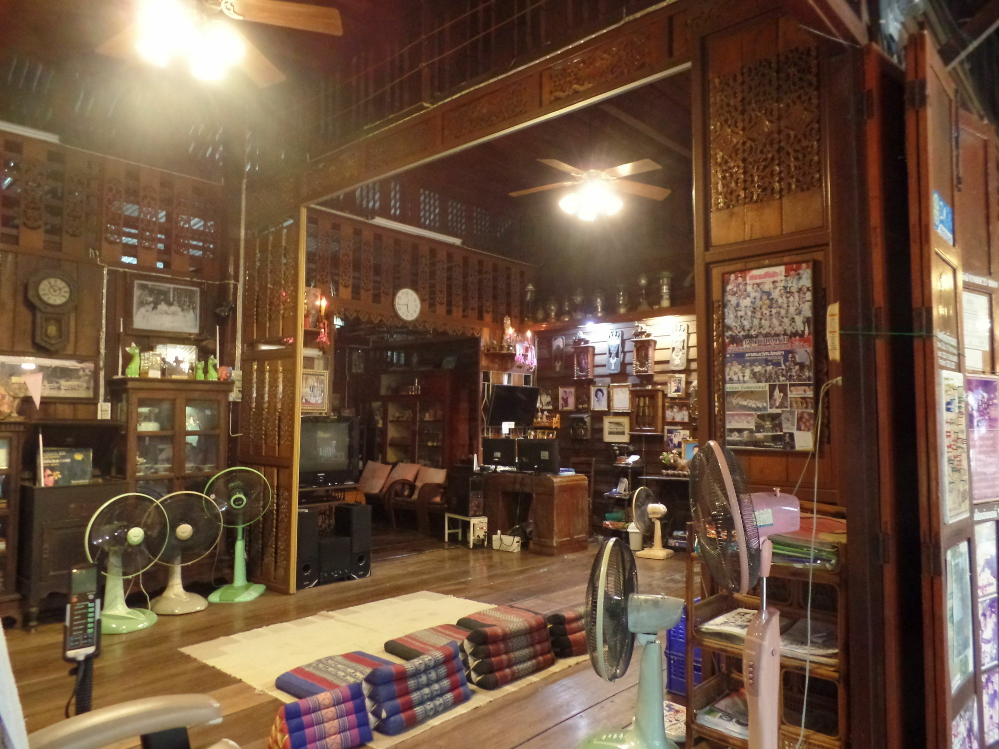 Ban Mae Arom Appartement Amphawa Buitenkant foto